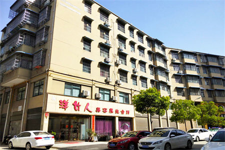城祥和佳苑两室两厅一卫简装电梯房出售带储藏室